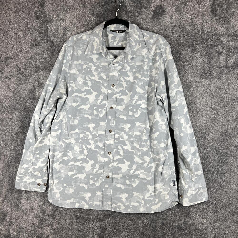 The North Face Shirt Mens Large Gray Camouflage Button Up Long Sleeve